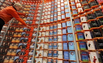 Több mint 270 ezer látogatót vonzott a frankfurti könyvvásár
