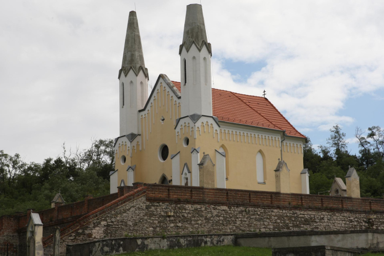 Ismét lesz koncert a sitkei kápolna tövében