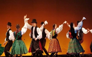 Multikulturális fesztivált rendeznek az Erzsébetligeti Színházban